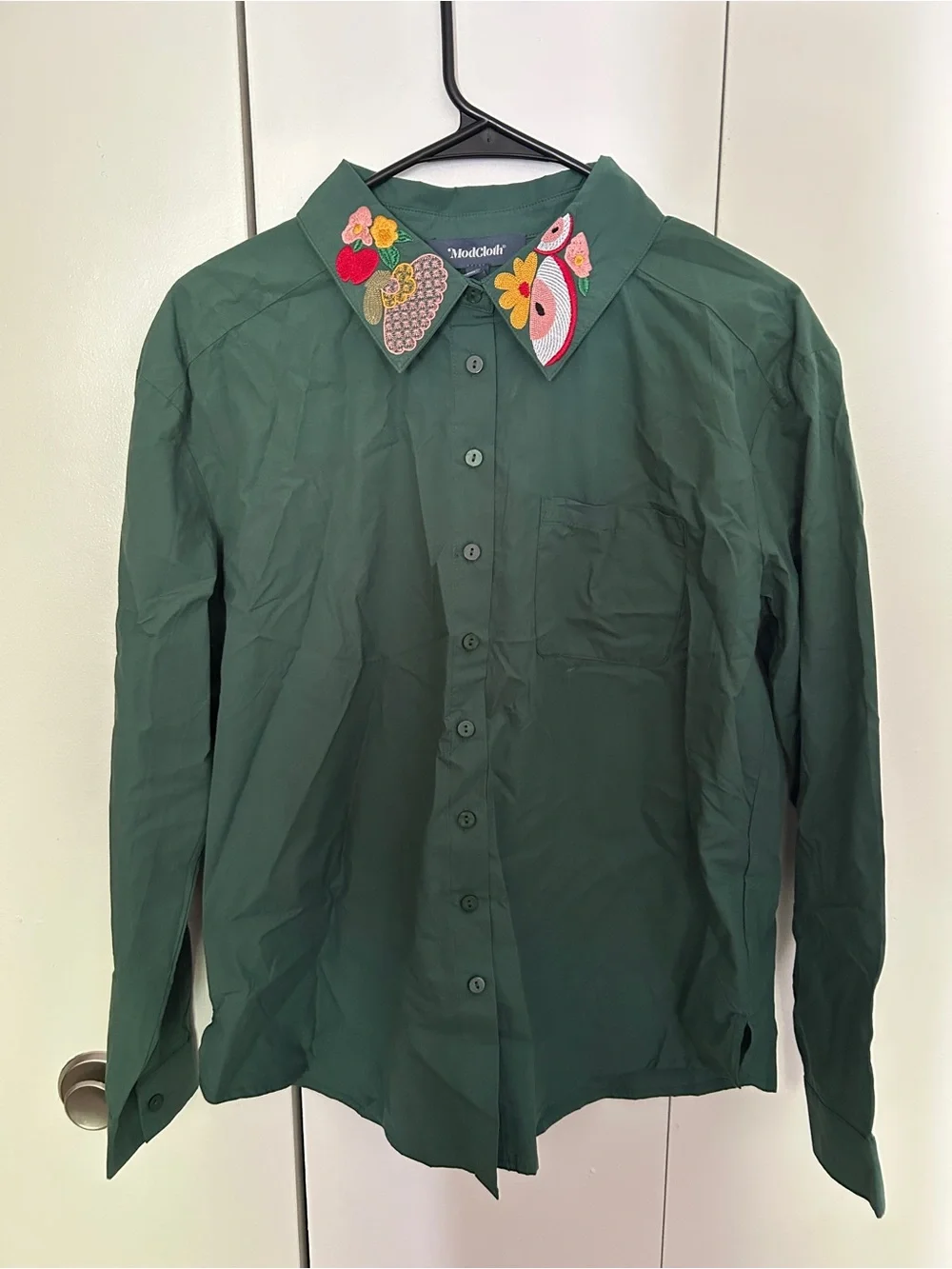 ModCloth embroidered button down - Picture 1 of 2
